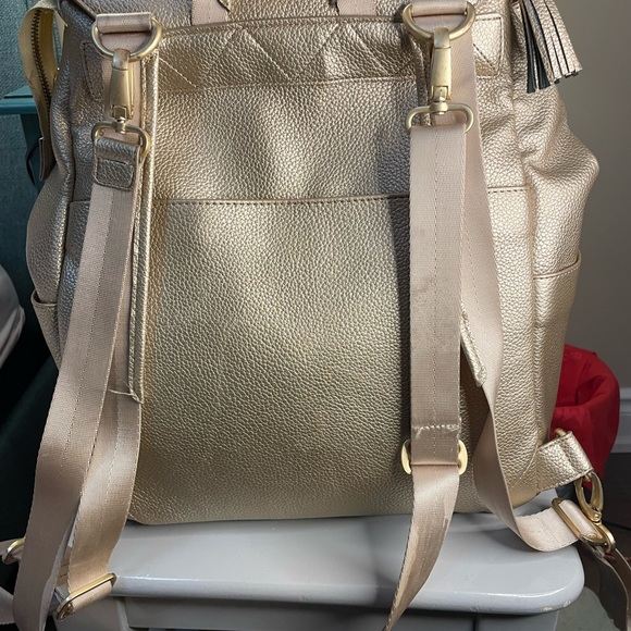 Freshly Picked Diaper Bag and Backpack - Picture 6 of 8